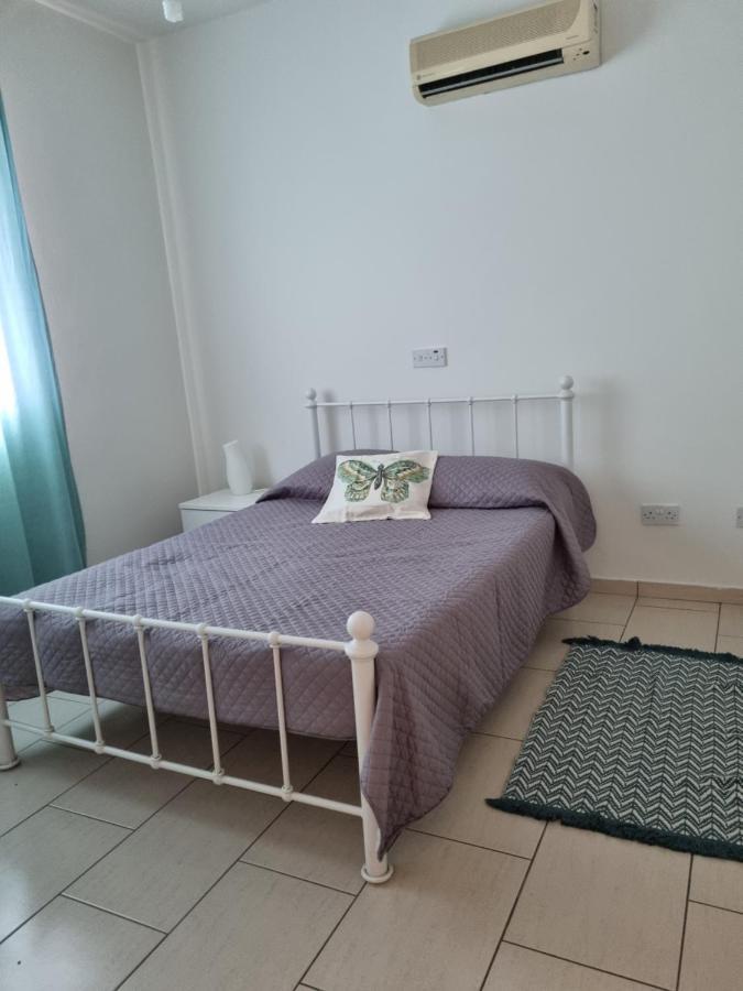 Cosy One Bedroom Apartment In Pafos Екстер'єр фото