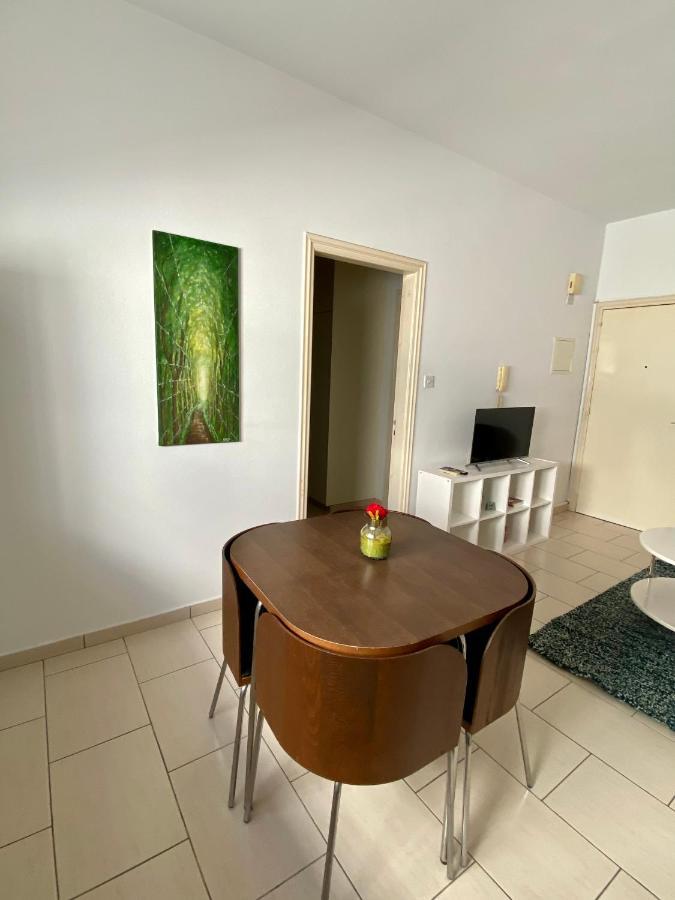 Cosy One Bedroom Apartment In Pafos Екстер'єр фото